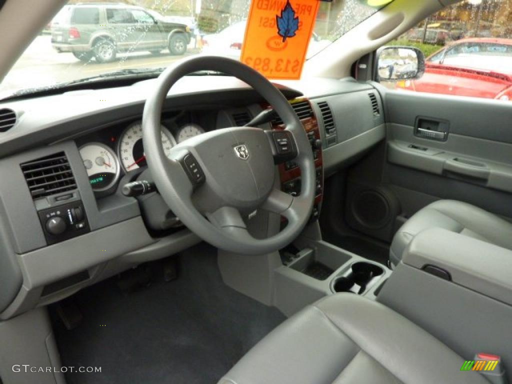 2004 Durango SLT 4x4 - Bright White / Medium Slate Gray photo #11