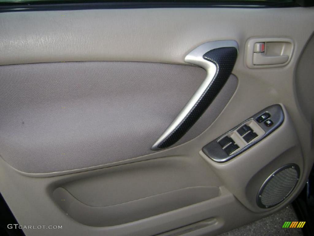 2002 RAV4  - Black / Gray photo #9