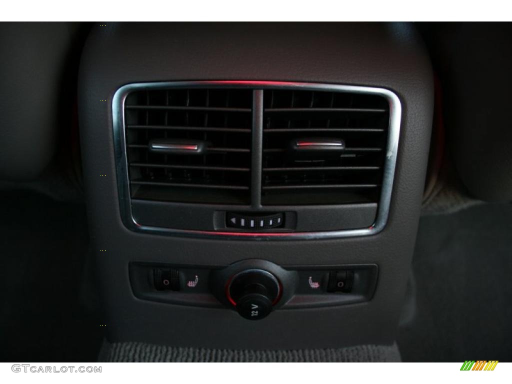 2006 Audi A6 3.2 quattro Sedan Controls Photo #39349128