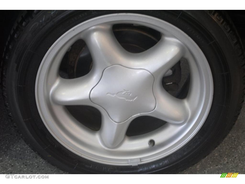 1997 Ford Mustang V6 Convertible Wheel Photo #39349456