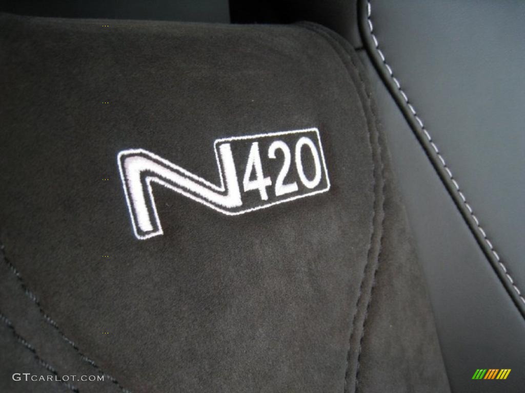 2011 Aston Martin V8 Vantage N420 Coupe Marks and Logos Photo #39355972