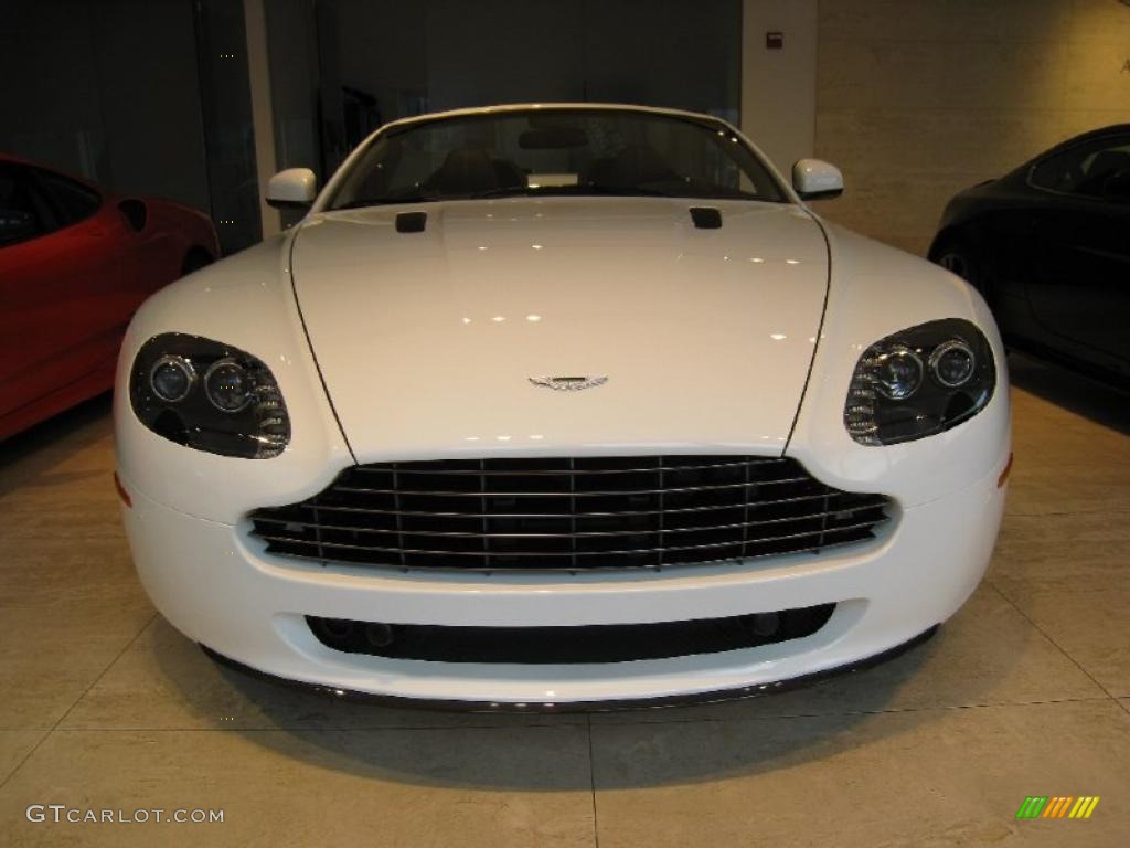 Stratus White 2011 Aston Martin V8 Vantage N420 Roadster Exterior Photo #39356020