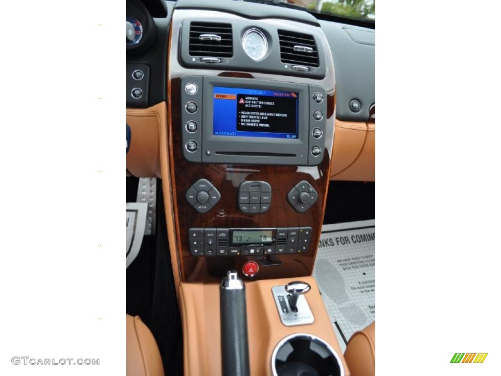 2007 Maserati Quattroporte Sport GT DuoSelect Controls Photo #39356732
