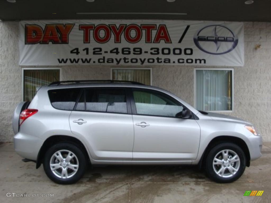 2011 RAV4 I4 4WD - Classic Silver Metallic / Ash photo #1