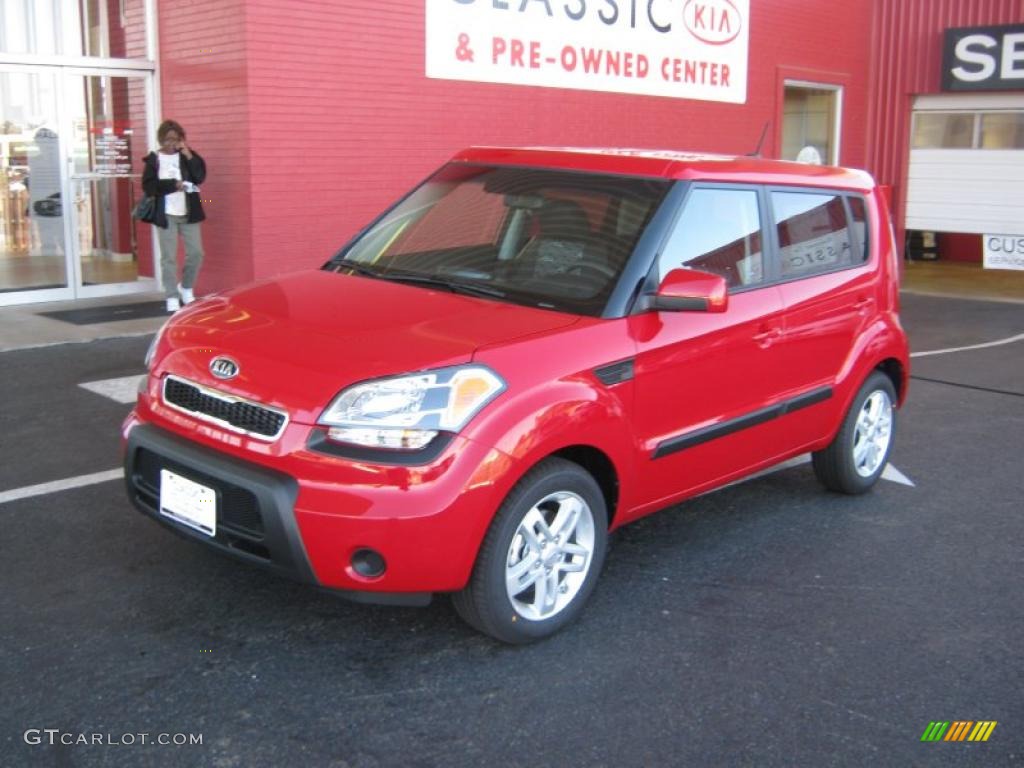 Molten Red Kia Soul