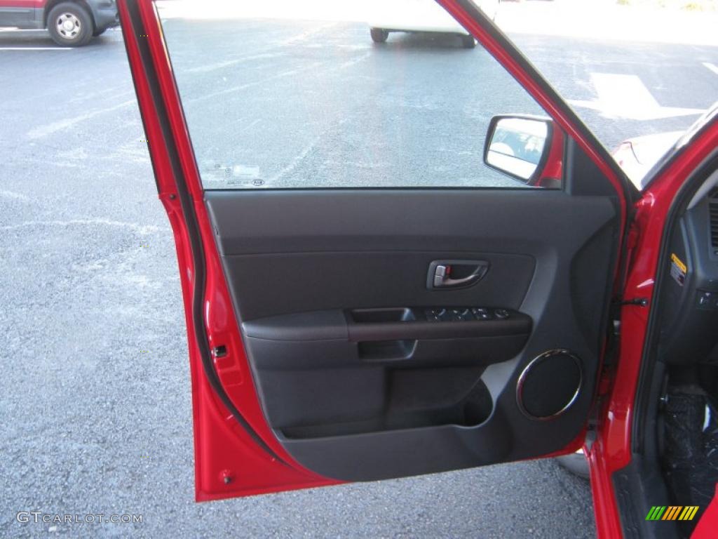 2011 Kia Soul + Black Soul Logo Cloth Door Panel Photo #39358132