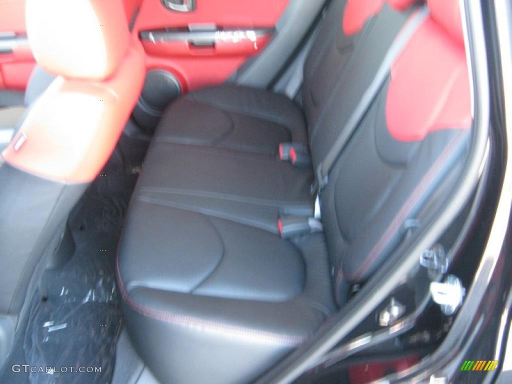 Red/Black Sport Leather Interior 2011 Kia Soul Sport Photo #39358552
