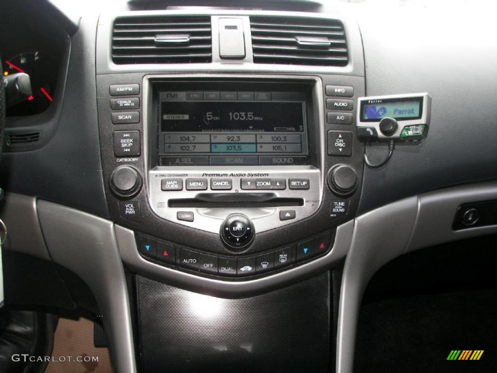 2007 Honda Accord EX V6 Coupe Controls Photo #39362209
