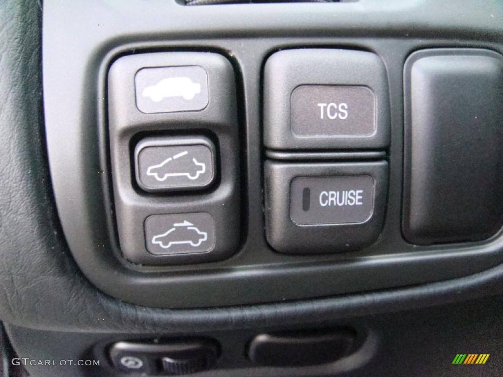 2001 Acura CL 3.2 Controls Photo #39362220