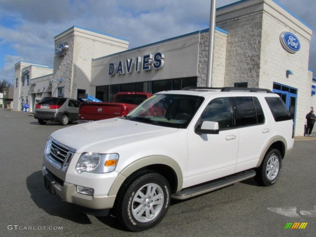 2010 Explorer Eddie Bauer 4x4 - White Platinum Tri-Coat / Camel photo #1