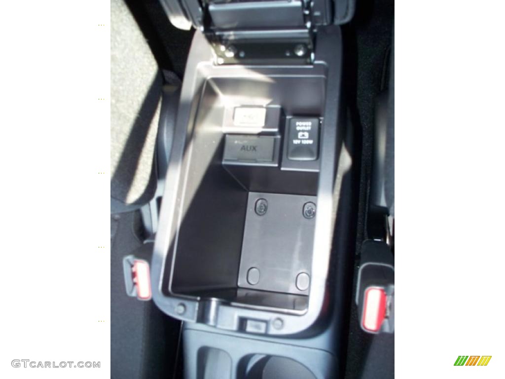 2011 Outlander Sport SE - Cosmic Blue Metallic / Black photo #23