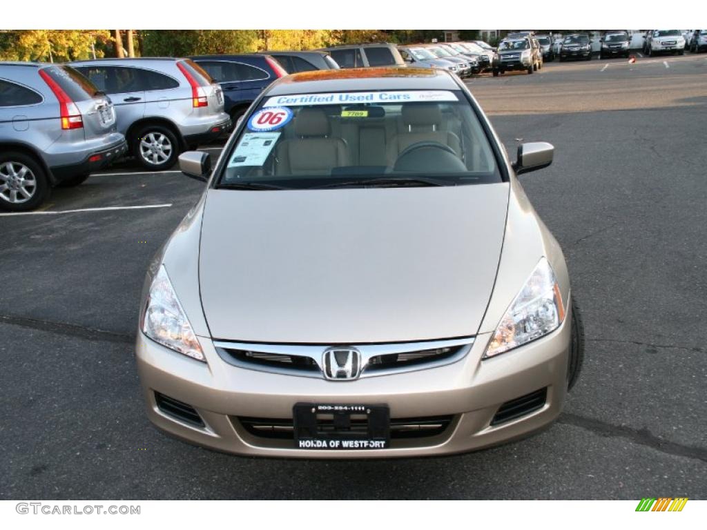 2006 Accord EX-L Sedan - Desert Mist Metallic / Ivory photo #2