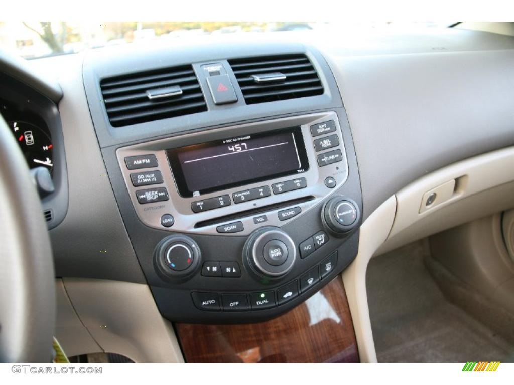 2006 Accord EX-L Sedan - Desert Mist Metallic / Ivory photo #22