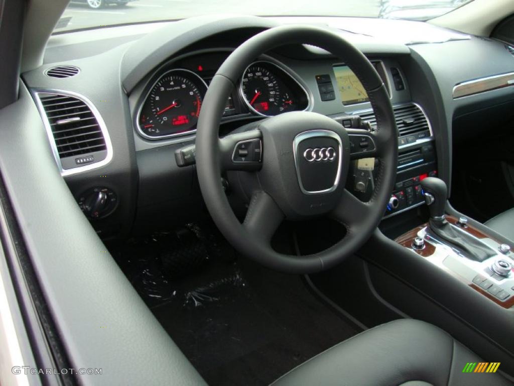 2011 Audi Q7 3.0 TFSI quattro Black Steering Wheel Photo #39372962