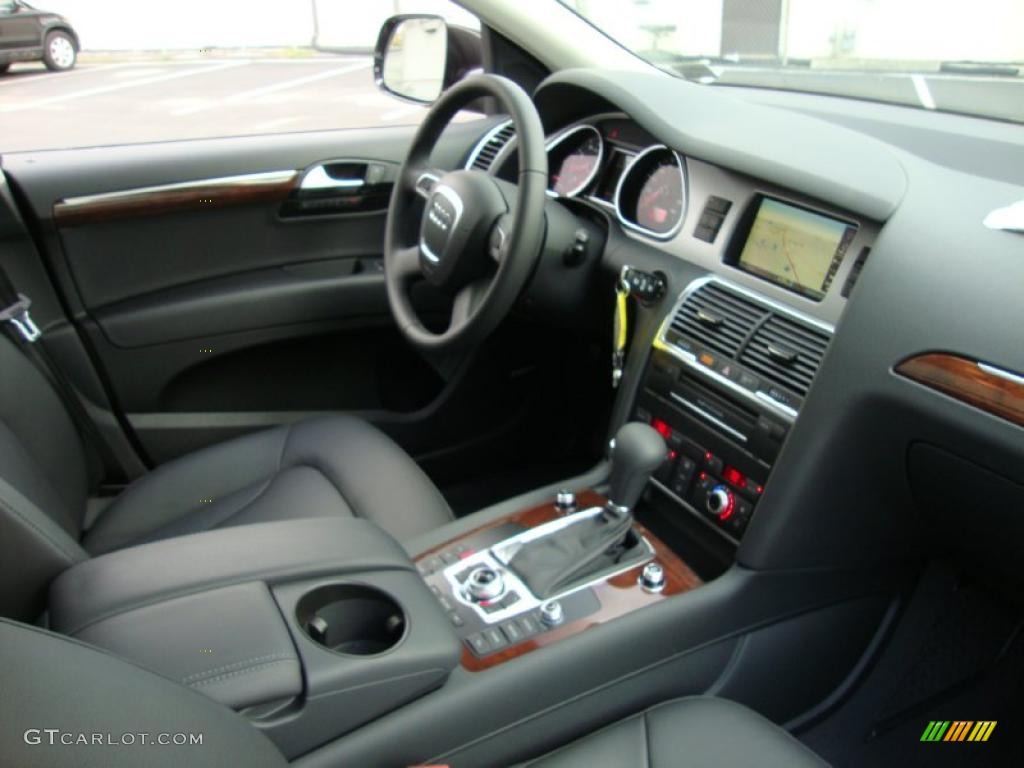 2011 Audi Q7 3.0 TFSI quattro Black Dashboard Photo #39373074