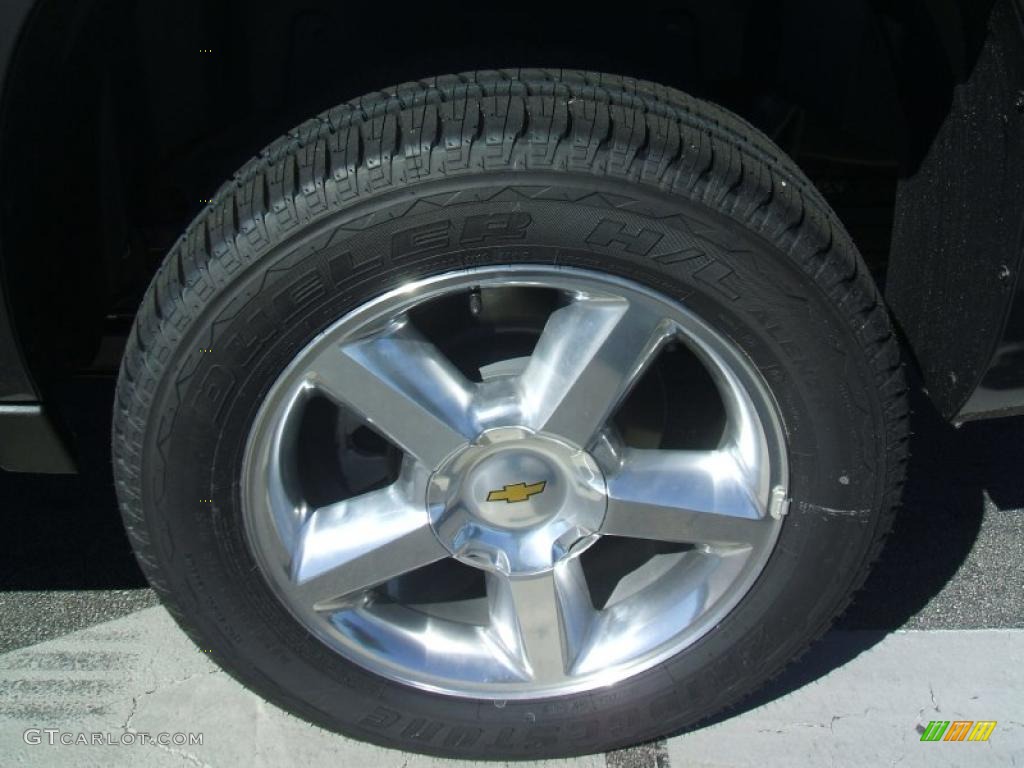 2011 Chevrolet Suburban LT 4x4 Wheel Photo #39373158