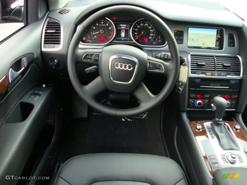 2011 Audi Q7 3.0 TFSI quattro Black Dashboard Photo #39373198