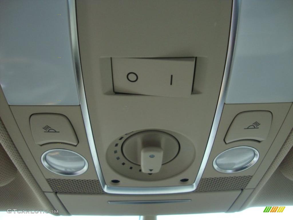 2008 Audi A6 3.2 quattro Avant Controls Photo #39374586