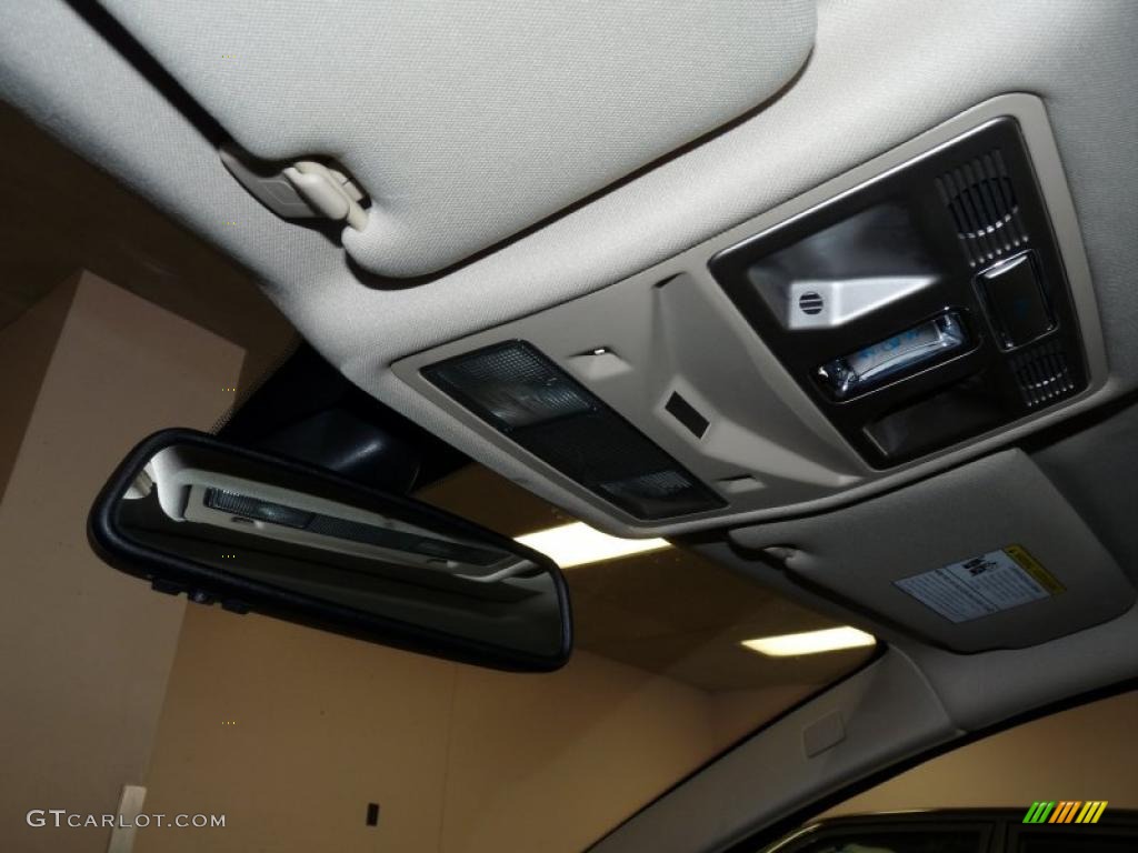 2010 Jaguar XF Premium Sport Sedan Controls Photo #39374606