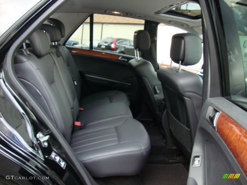 Black Interior 2007 Mercedes-Benz ML 320 CDI 4Matic Photo #39375558