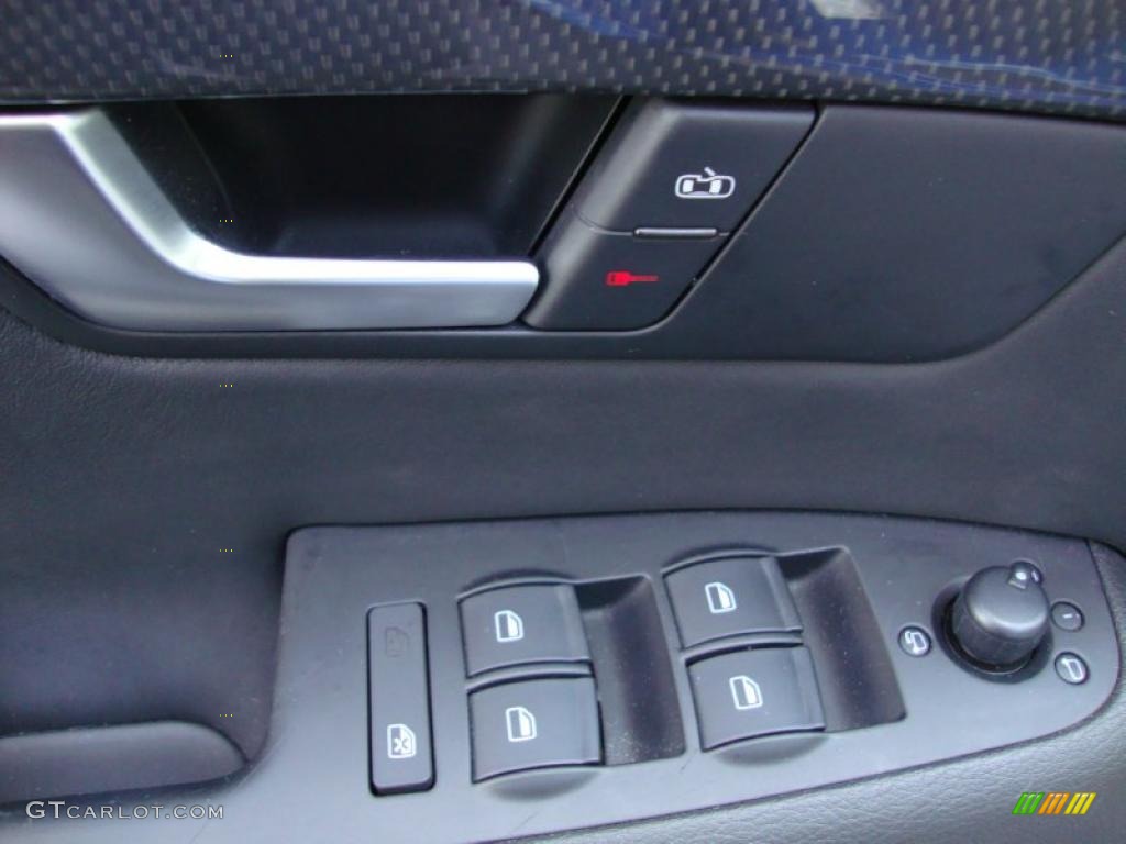 2007 Audi S4 4.2 quattro Avant Controls Photo #39376098