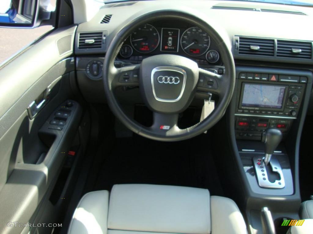 2007 Audi S4 4.2 quattro Avant Ebony/Silver Dashboard Photo #39376258
