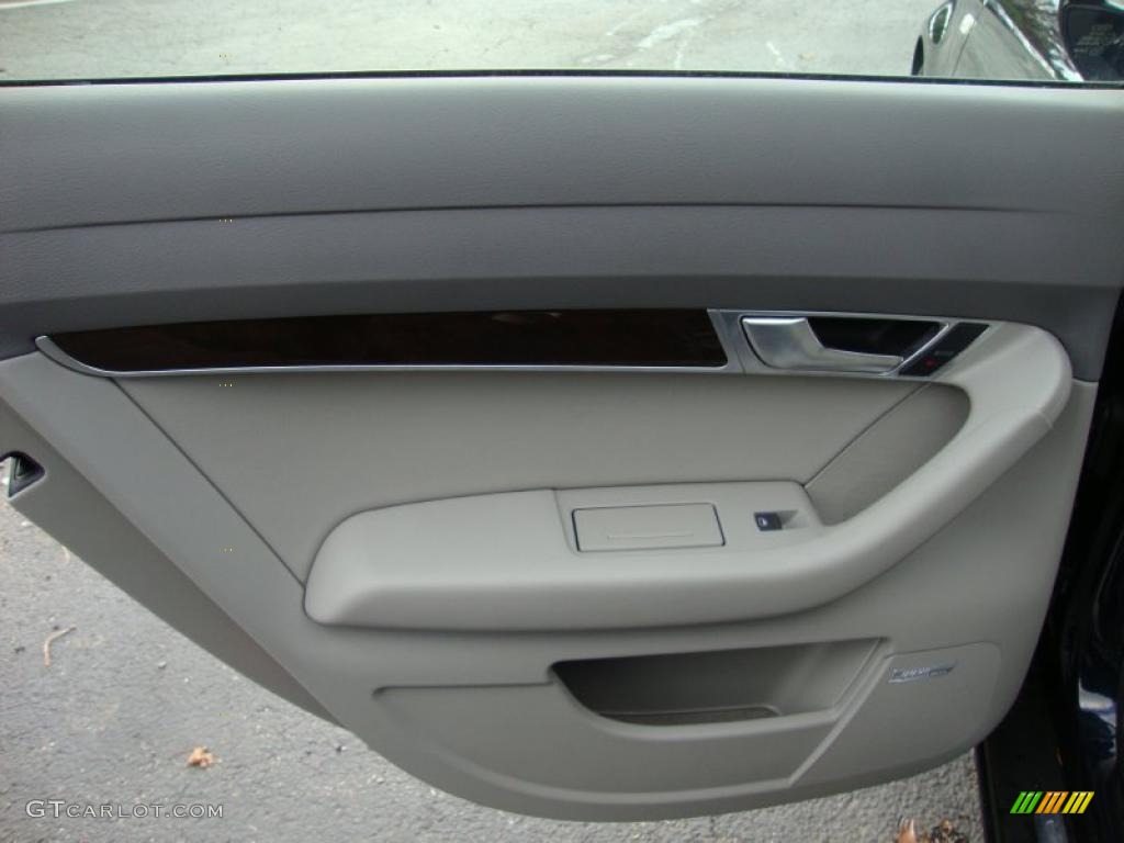 2008 Audi A6 3.2 quattro Sedan Light Grey Door Panel Photo #39376842