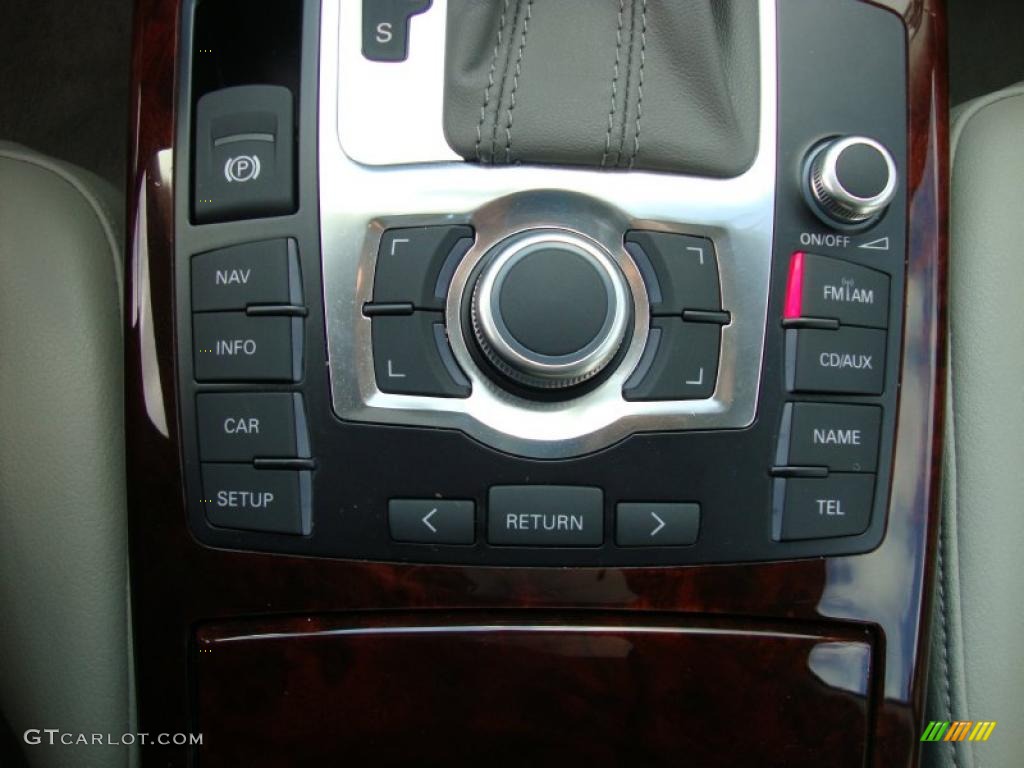2008 Audi A6 3.2 quattro Sedan Controls Photo #39377010