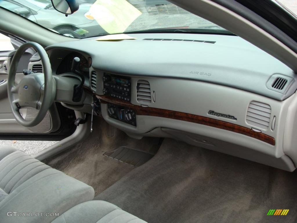 2003 Chevrolet Impala Standard Impala Model Medium Gray Dashboard Photo #39378278