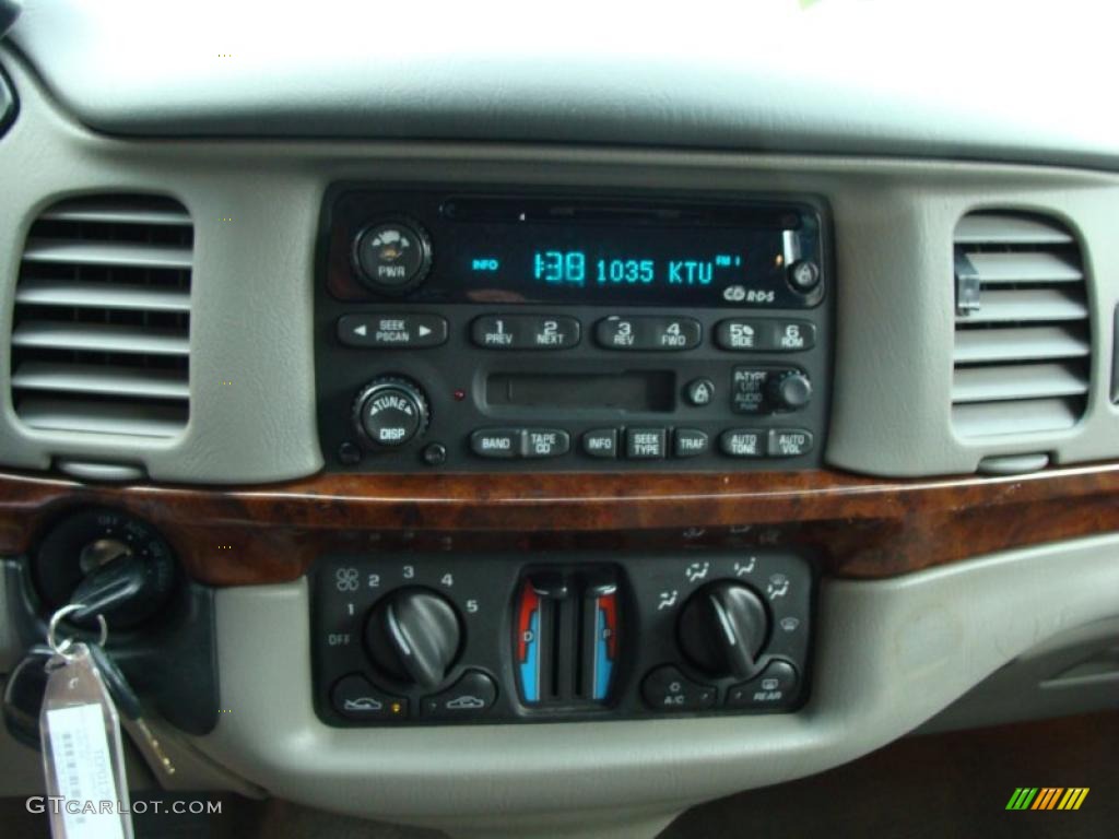 2003 Chevrolet Impala Standard Impala Model Controls Photo #39378378