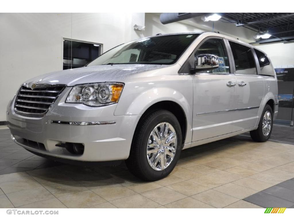 2010 Town & Country Limited - Bright Silver Metallic / Medium Slate Gray/Light Shale photo #2