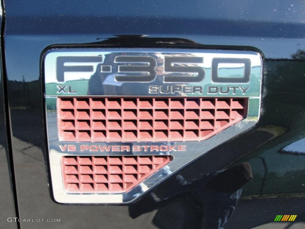 2010 Ford F350 Super Duty XL Crew Cab Dually Marks and Logos Photos