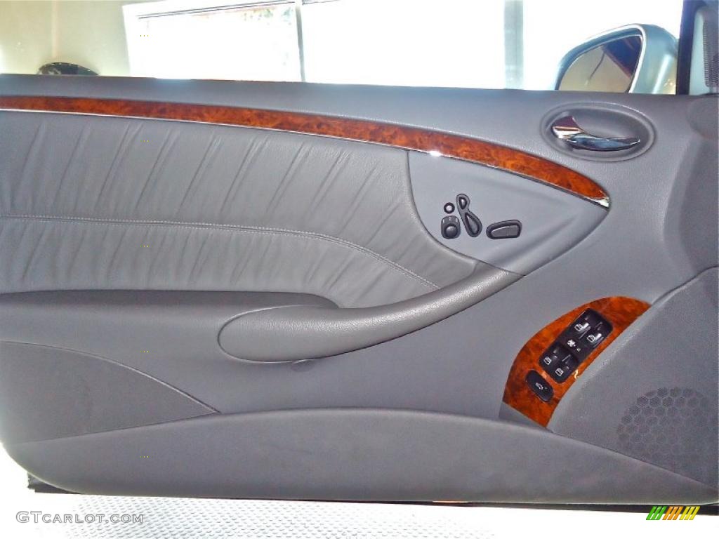 2008 Mercedes-Benz CLK 550 Cabriolet Stone Door Panel Photo #39381853