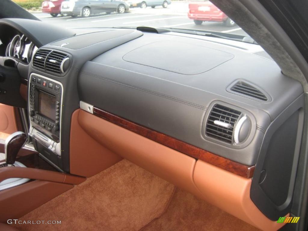 2008 Porsche Cayenne Turbo Chestnut/Black Natural Leather Dashboard Photo #39383085