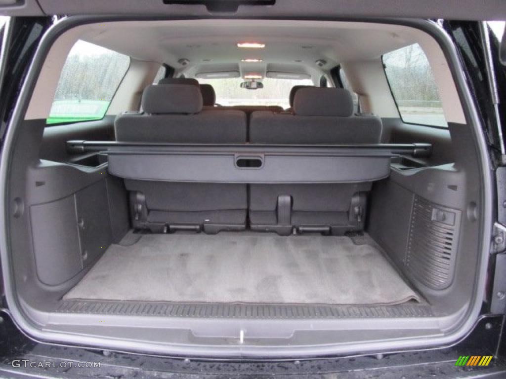 2007 Suburban 1500 LT 4x4 - Black / Ebony photo #21