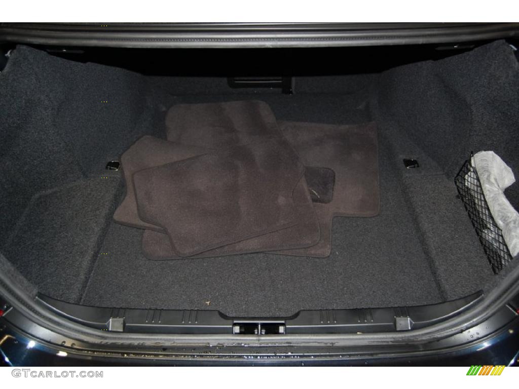 2009 BMW 5 Series 550i Sedan Trunk Photo #39386401