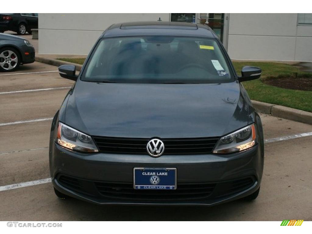 2011 Jetta SE Sedan - Platinum Gray Metallic / Titan Black photo #9