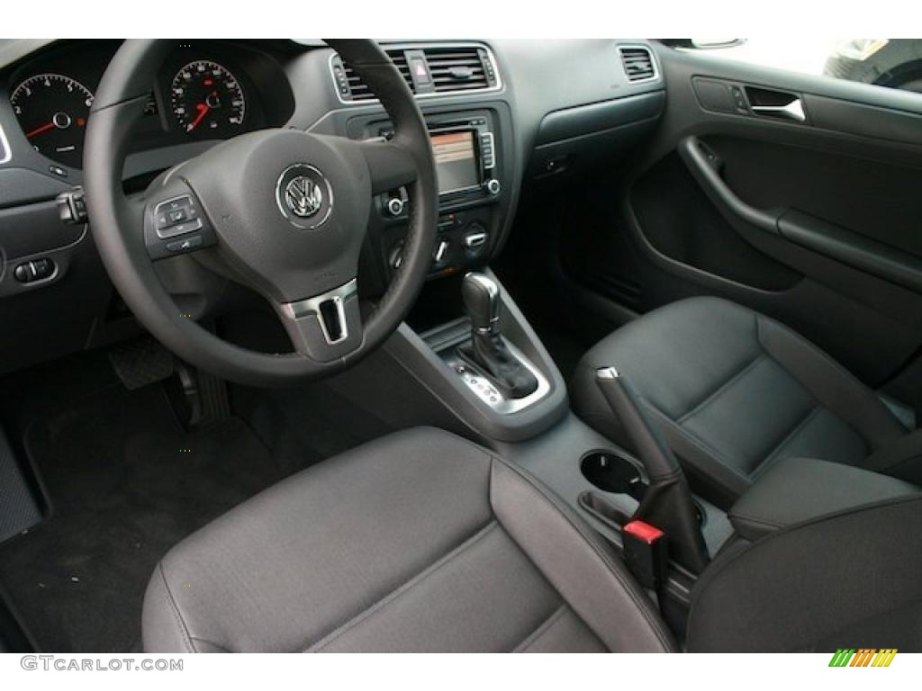 2011 Volkswagen Jetta SE Sedan Titan Black Dashboard Photo #39386657