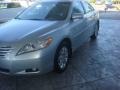 Titanium Metallic - Camry XLE Photo No. 4