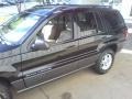 2002 Black Jeep Grand Cherokee Laredo  photo #20