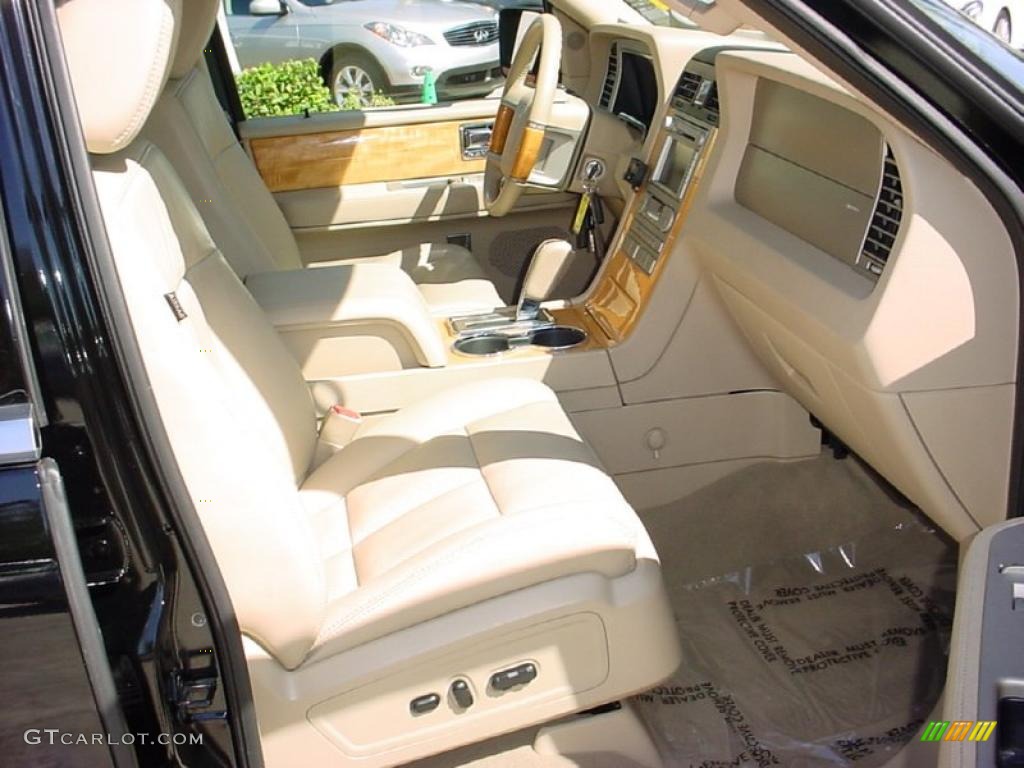 Camel/Sand Piping Interior 2008 Lincoln Navigator L Elite Photo #39390441
