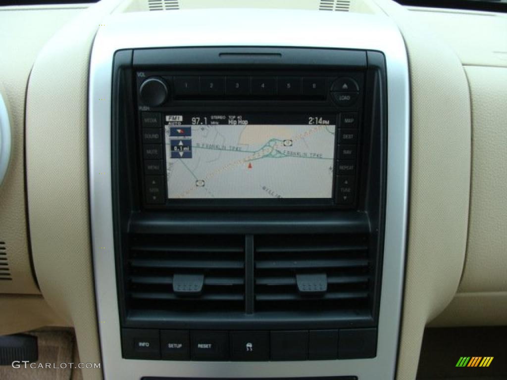 2006 Mountaineer Premier AWD - Cashmere Tri-Coat / Camel photo #11