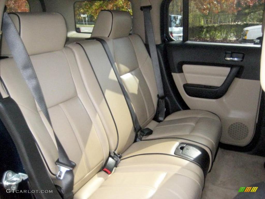 Light Cashmere/Ebony Interior 2007 Hummer H3 X Photo #39394593