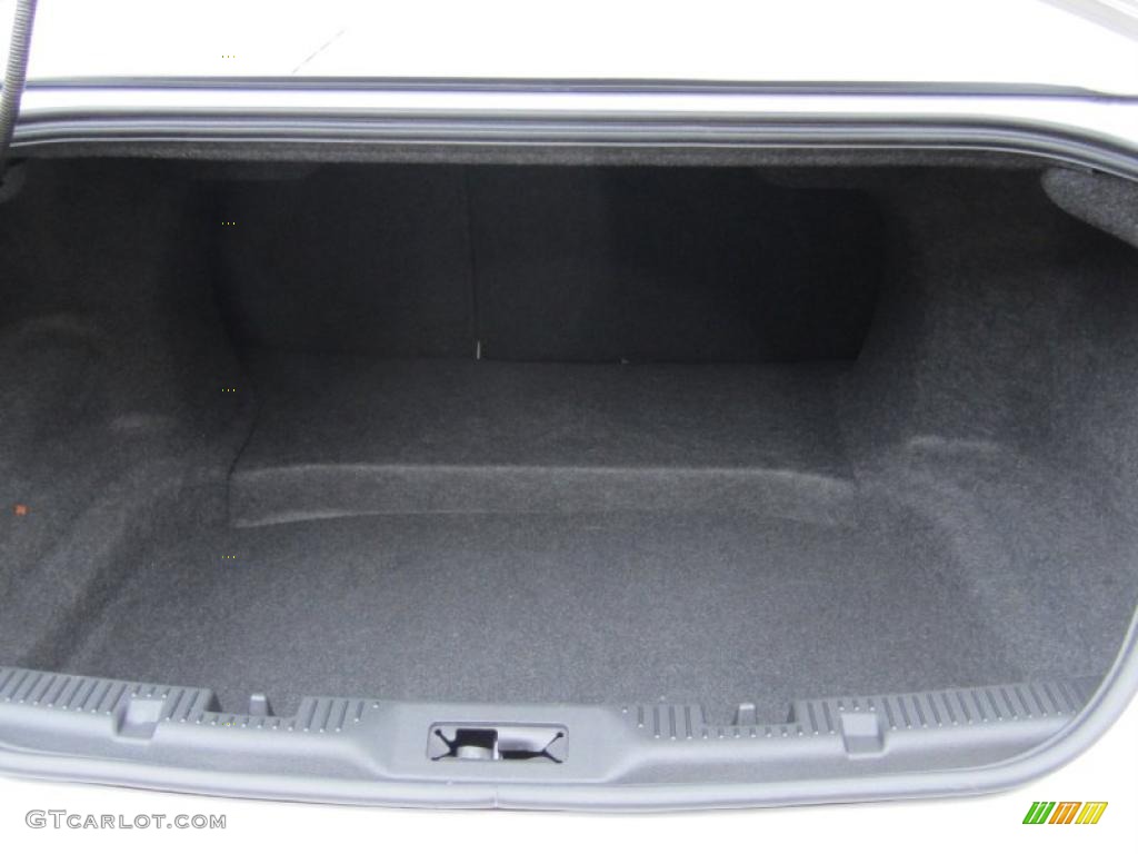 2010 Ford Taurus SHO AWD Trunk Photo #39396201