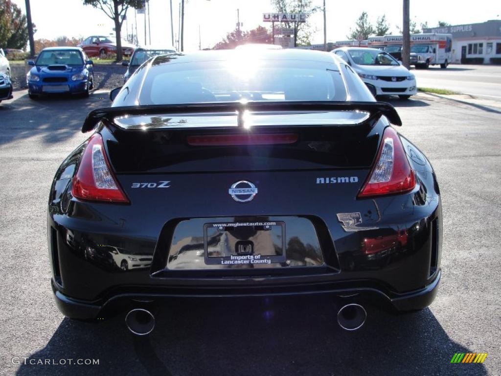 2009 370Z NISMO Coupe - Magnetic Black / NISMO Black/Red photo #5