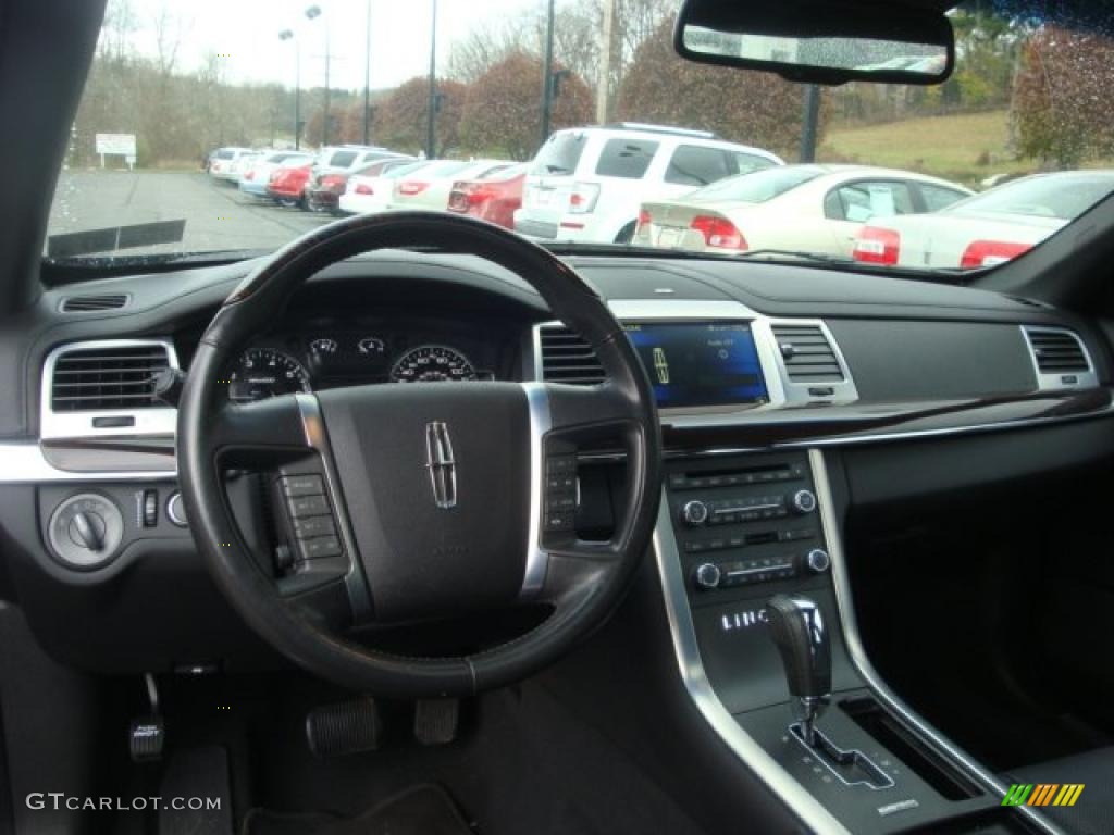 2009 Lincoln MKS Sedan Charcoal Black Dashboard Photo #39397509