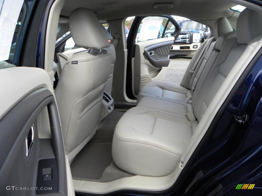 Light Stone Interior 2011 Ford Taurus SEL Photo #39399961