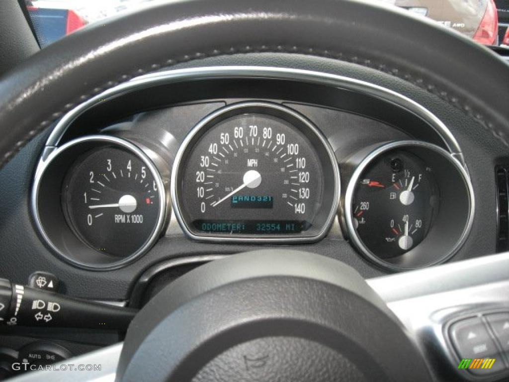 2005 Chevrolet SSR Standard SSR Model Gauges Photo #39400145