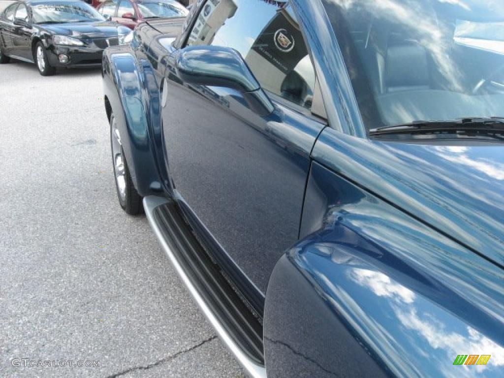 2005 SSR  - Aqua Blur Metallic / Ebony Black photo #28