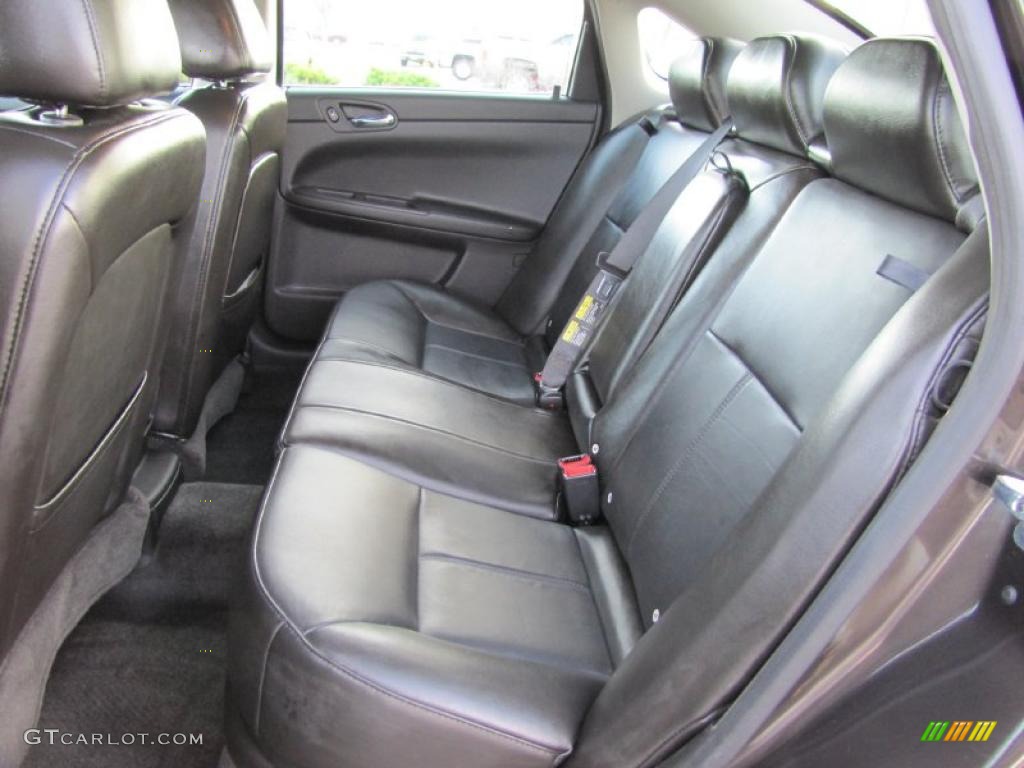 Ebony Black Interior 2008 Chevrolet Impala LTZ Photo #39400305